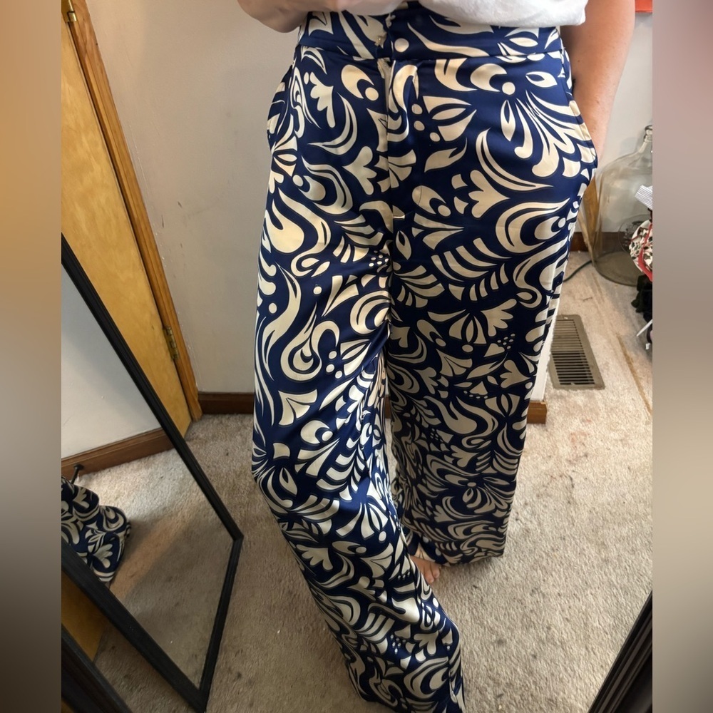 House of Harlow 1960 Blue Cream Patterned Satin Wide Leg Pants